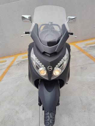 DAFRA MAXSYM 400i 